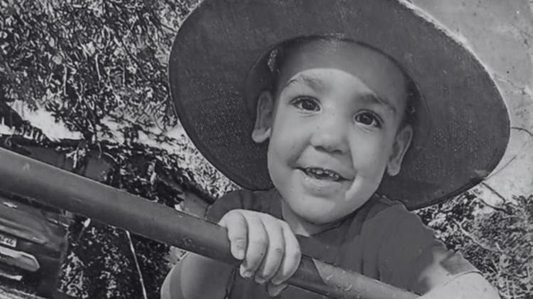 Menino de 4 anos morto por ex-vizinho em MG lutou pela vida desde o nascimento, relembra mãe