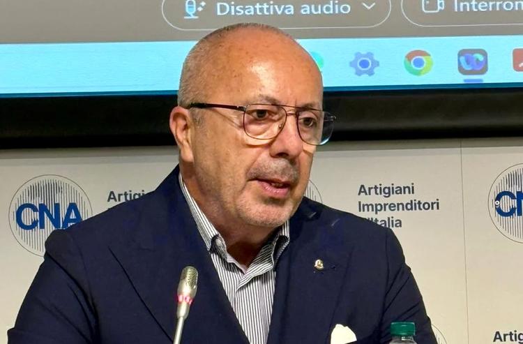 Frantoi senza liquidità, AIFO e AFP chiedono l’intervento della Regione