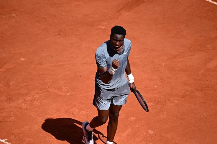 «&nbsp;Je vais peut-être demander à jouer le matin&nbsp;»&nbsp;: fan du PSG, Moïse Kouame espère ne pas jouer son 3e tour de Roland-Garros en même temps que la finale de la Ligue des champions