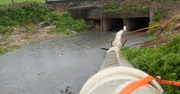 Sistema de alerta é acionado após nível do Ribeirão da Murta atingir a cota em Itajaí