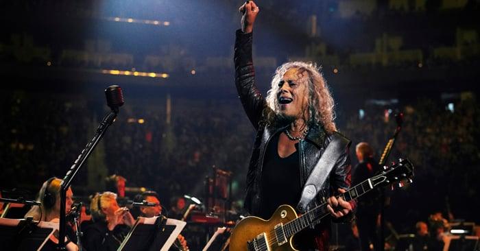 Metallica presta homenagem a maestro da Orquestra de San Francisco