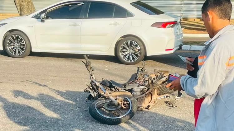 Motociclista morre em acidente com ônibus em Belém