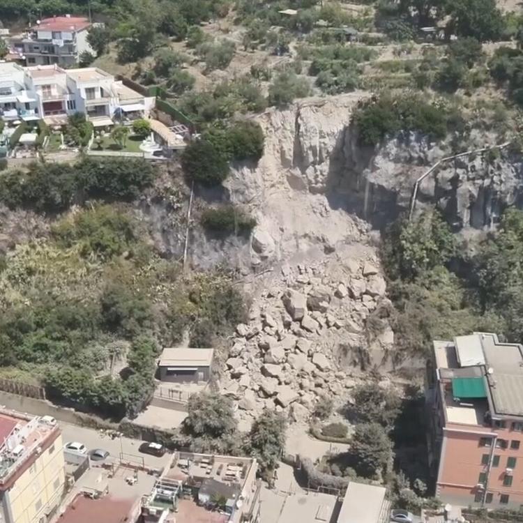 Campi Flegrei, 26 feriti e 130 famiglie fuori casa dopo la scossa 4.7
