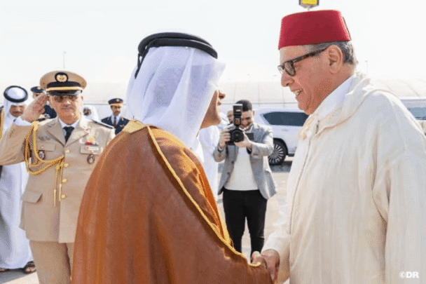 أخنوش يمثل جلالة الملك في تقديم التعازي في وفاة صاحب السمو الشيخ حمد بن خليفة آل ثاني