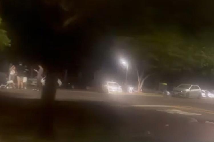 Moradores denunciam som alto e 'rave' em rua do Parque dos Poderes durante madrugadas