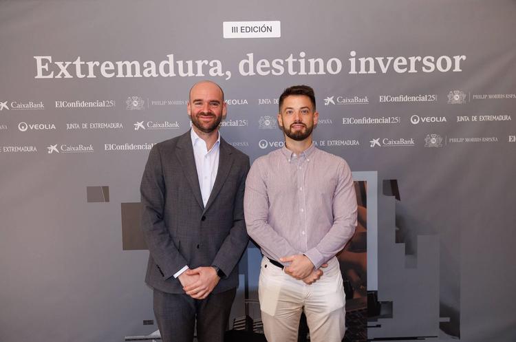 Alberto Sanz, de El Confidencial, y Rubén Escudero, de Smallops.