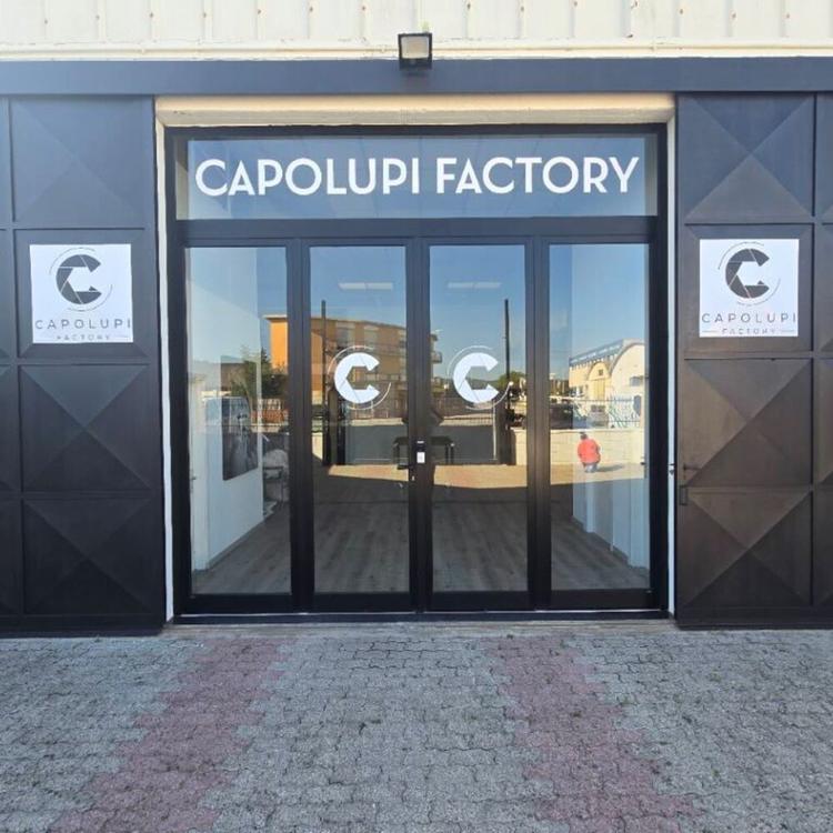 Un nuovo spazio dedicato alla fotografia d'autore, Lorenzo Capolupi inaugura una Factory