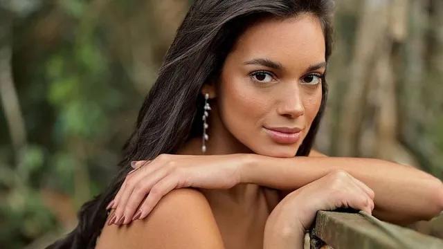 Ex-BBB Alane Dias será musa da Grande Rio mais uma vez