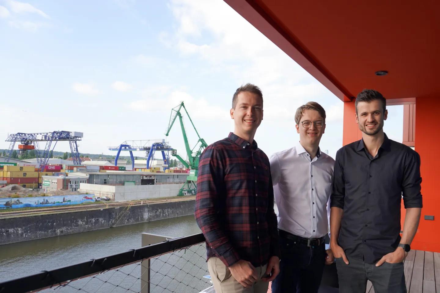 Operations1 sichert sich Investment von Fortino Capital
