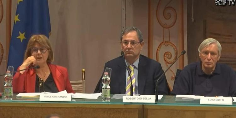 “Liberi di scegliere”, ok del Senato. Il protocollo Di Bella è legge per tutti