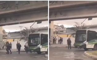 Moradores de Gramacho, em Duque de Caxias, relatam forte tiroteio durante madrugada