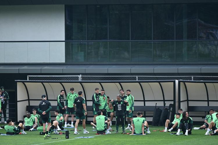 Más allá del campo: Javier Aguirre da un respiro vital al Tricolor antes de Corea del Sur