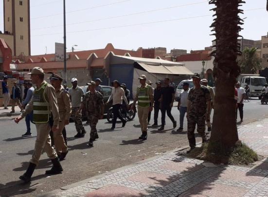 السلطات المحلية تباشر حملة واسعة لتحرير الملك العام بابن جرير