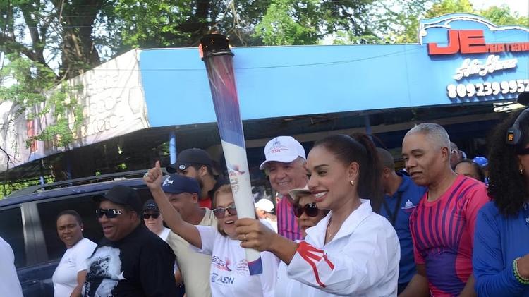 SDN recibe Antorcha de los XXV Juegos Centroamericanos y del Caribe Santo Domingo 2026