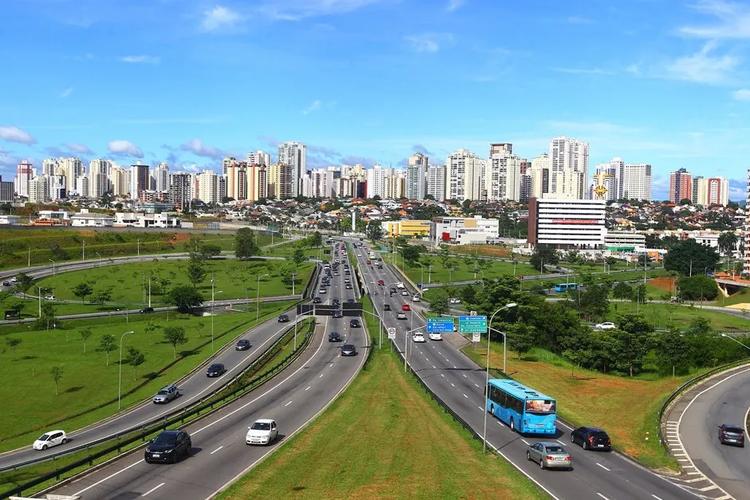 Corrida de rua provoca interdições em avenidas de São José neste domingo; saiba os pontos