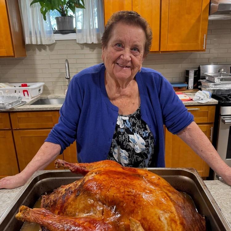 Dalla Ciociaria ai social passando per gli Usa, il successo web di nonna Pia