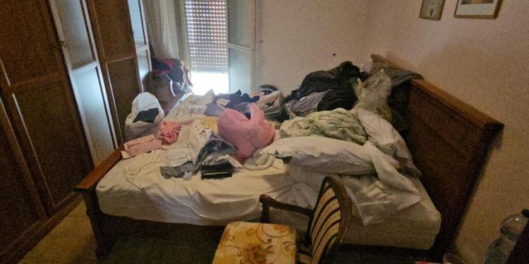 L'80enne che nascondeva le due sorelline a Formia: "Me le ha portate il nonno"