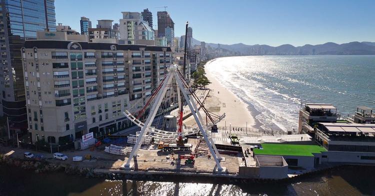 Roda-gigante de Itapema terá mais de 30 mil luzes de LED; conheça curiosidades da It!Wheel