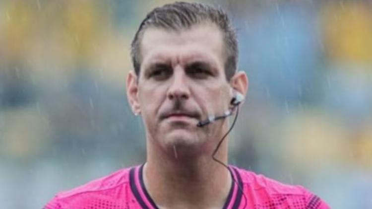 Árbitro de futebol que morreu após carro bater contra parede: o que se sabe e o que falta saber