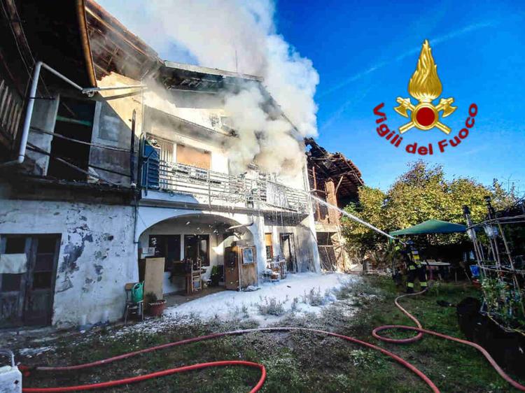 foglizzo incendio abitazione