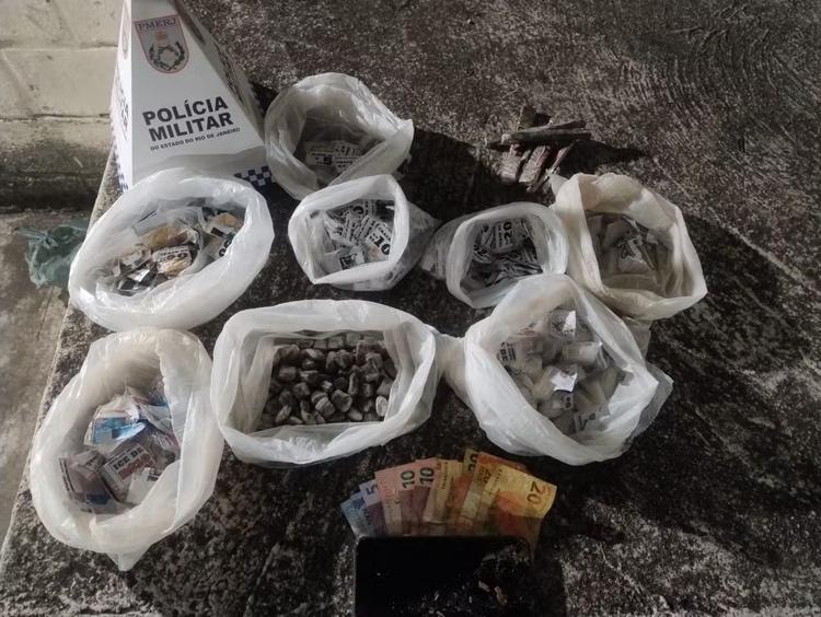 Drogas são apreendidas em Barra do Piraí