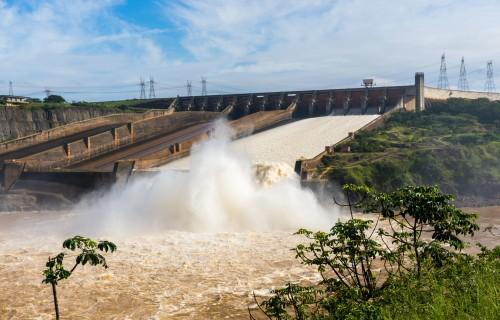 Maior usina de energia limpa do mundo: produção de Itaipu evitou queima de mais de 400 mil barris de petróleo por dia em 2025