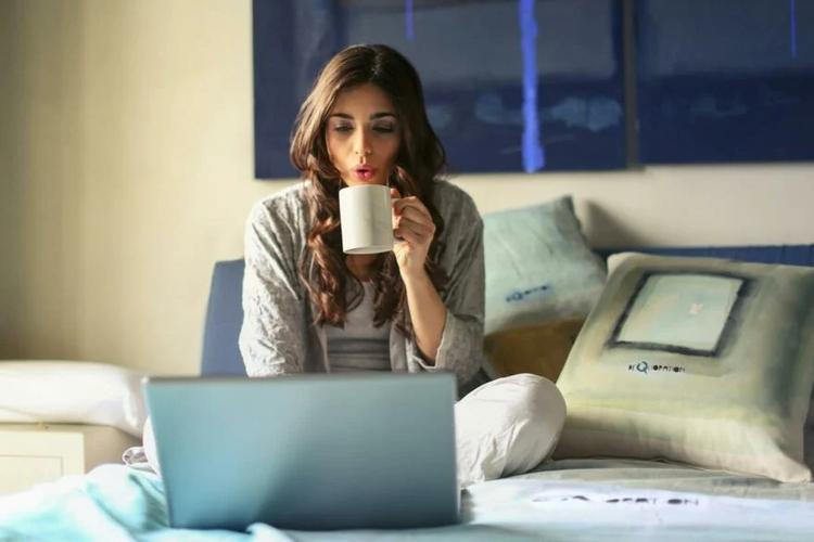 C’est officiel&nbsp;: le gouvernement demande à des millions de Français de retourner en télétravail dès maintenant