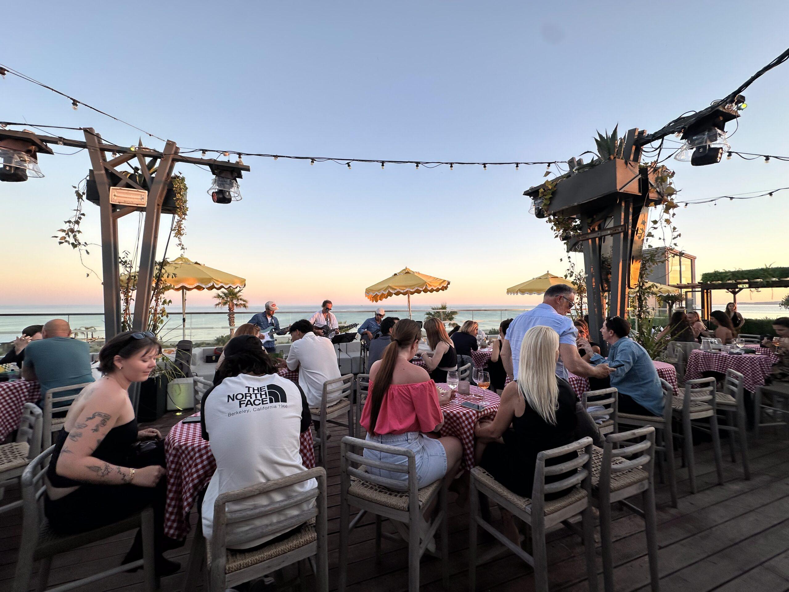 La Terrazza : Le rooftop à l’italienne de l’après-plage à La Grande Motte