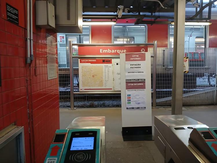 Passageiros do Alto Tietê enfrentam filas e mudanças de trajeto por greve da CPTM