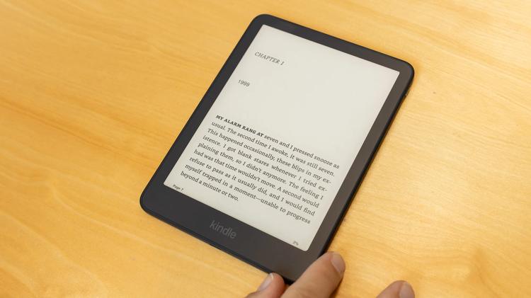 the new kindle paperwhite in graphite