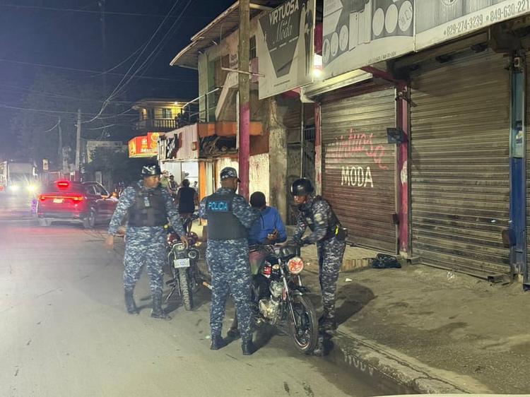 Intensifican operativos preventivos en sectores de Villa Mella, SDN