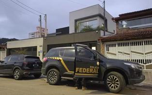 Operação da PF prende secretária alvo de sanções dos EUA por suposta ligação com o PCC