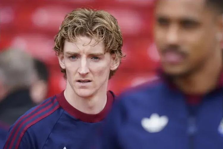 Arsenal and Chelsea looking to pounce if Bayern Munich continue to lowball Anthony Gordon