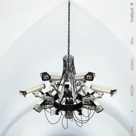 Interpol, “This Mirror Weighs a Ton”. Il Disco della Settimana