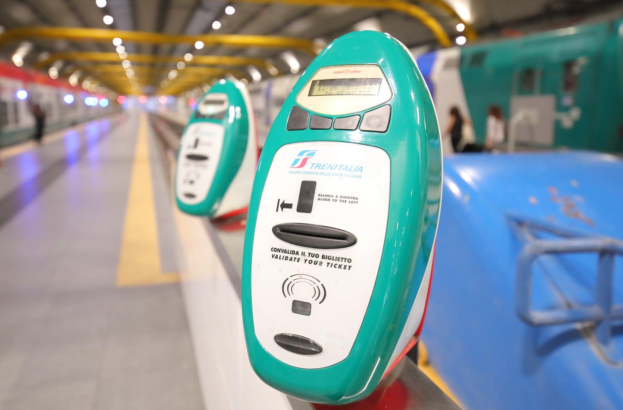 Mobilità potenziata in Campania: Trenitalia mette in campo 28 treni straordinari per i ponti e il Comicon