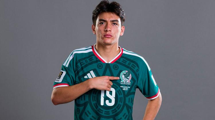 Gilberto Mora gana terreno para ser titular con la Selección Mexicana en el Mundial