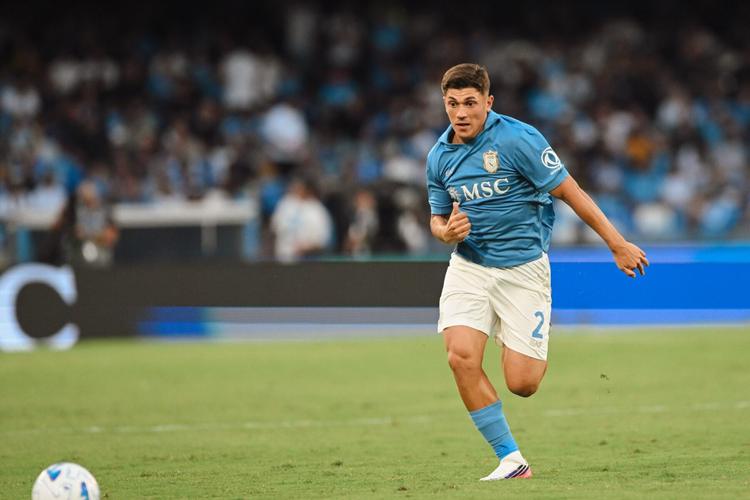 Gazzetta – Favasuli ha ridato al Napoli la profondità che mancava dai tempi di Lozano