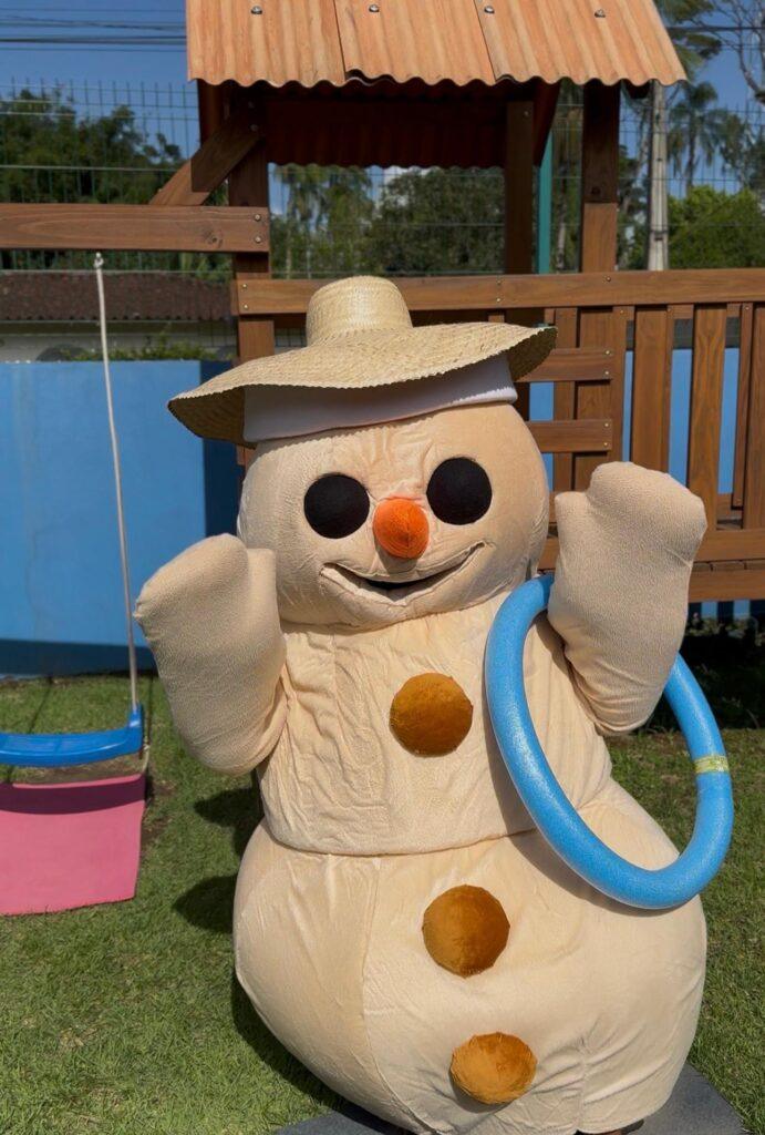 CMEI Odete recebe AREF e inicia festa dos 64 anos de Itapema