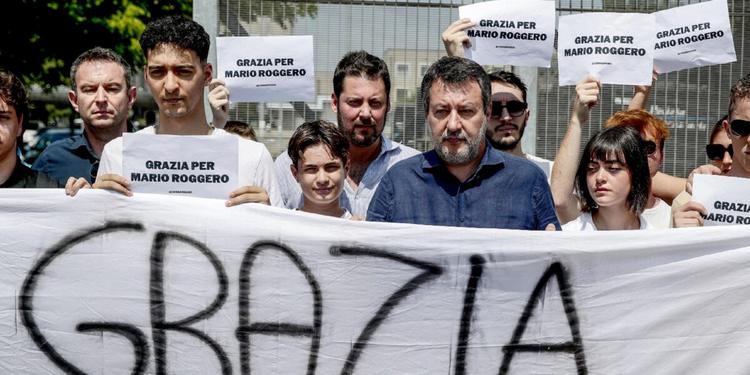 Roggero in carcere a Bollate, la visita di Salvini: "È sereno". E apre alla candidatura con la Lega: "Ne sarei orgoglioso"
