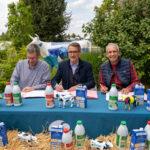 Le groupe Casino et LSDH s’engagent aux côtés des producteurs du Grand Ouest avec un accord tripartite pour le lait à marque Monoprix