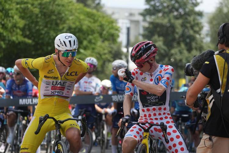 Controllo antidoping e caduta: il giorno nero di Vingegaard
