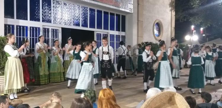 ‘Pedágio clandestino’: Festa do Vinho fecha acesso à colônia italiana e impõe cobrança a motoristas em Piracicaba