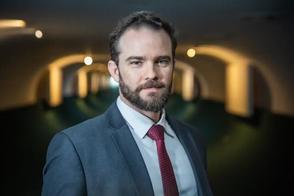 Governo proíbe apostas em mercado preditivo e bloqueia 28 plataformas