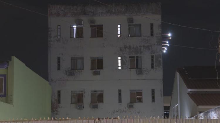 Homem é morto a facadas dentro de quarto de hotel no DF
