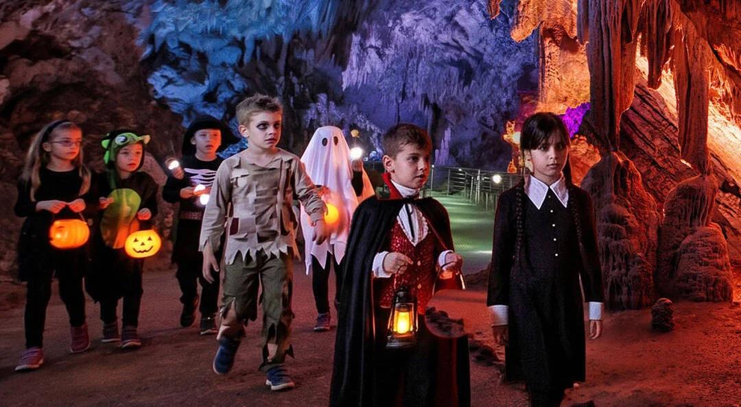 Halloween alle Grotte di Pertosa-Auletta: «Se mi spaventi, entri gratis!», ecco come partecipare