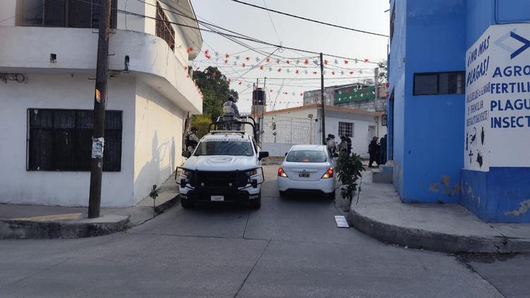 Balean fachada de vivienda en Ayala tras presunto conflicto familiar