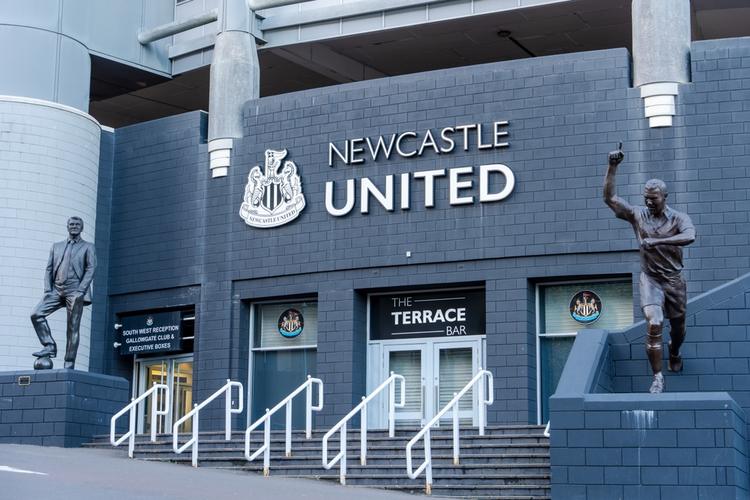 Newcastle United set eyes on Brazilian youngster – Jorge
Mendes involved in sale
