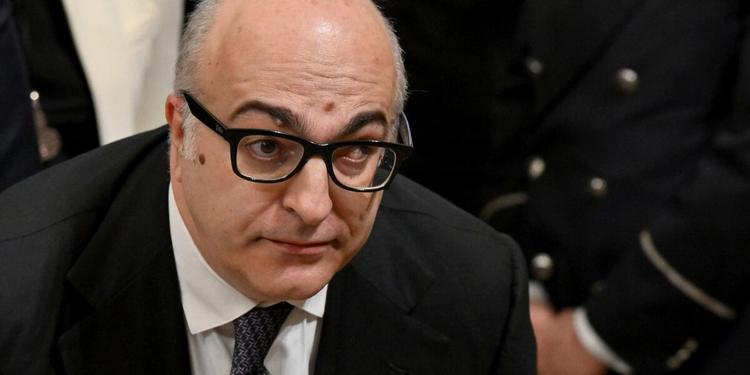 Mario Sechi: «Licenziato da Libero proprio mentre vado sotto scorta»