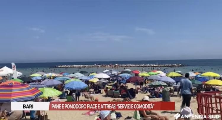 Pane e pomodoro, una spiaggia barese gettonata