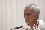 José Mourinho: "¿Ninguna pregunta sobre los penaltis? Es extraño, ¿no?
